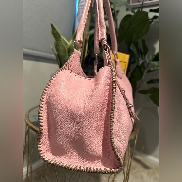 Fendi Salleria Blush Pink Leather Shoulder Bag with dustbag - Picture 7 of 17